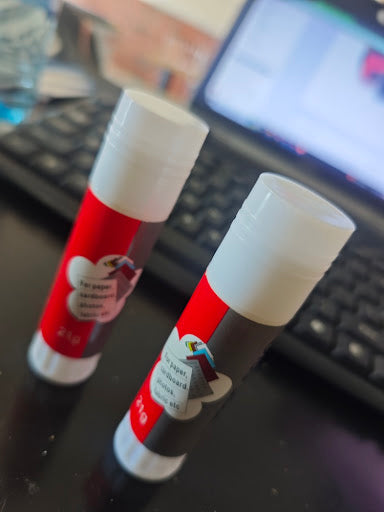 21g Strong Adhesive Glue Stick – Fast-Drying School & Craft Glue Stick